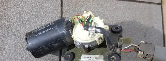 Ford Maverick Wiper motor
