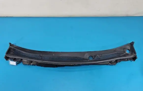 Renault Kadjar Wiper trim 668107243R IMPRK1547730