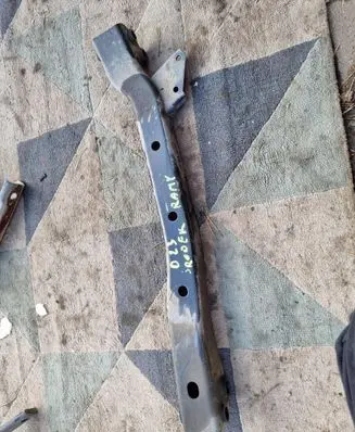 Nissan Navara D23 Front strut bar 