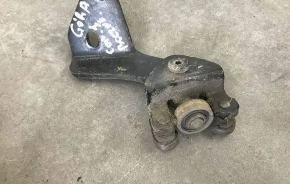 Ford Connect Sliding door upper roller guide/hinge 