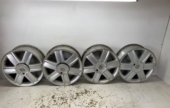 R16 alloy rim