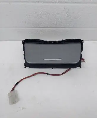 BMW 1 E81 E87 Ashtray (front) 7078571 7129142