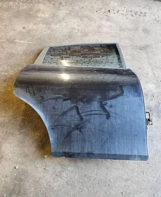 Seat Leon (1P) Rear door