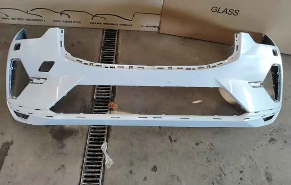Volvo XC60 Front bumper 32234928
