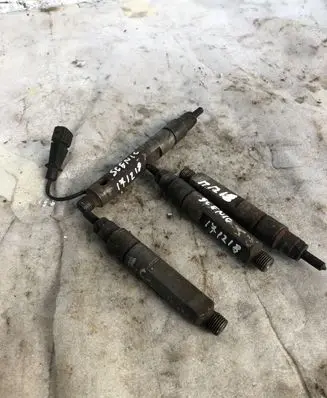 Renault Scenic I Fuel injector KBEL58