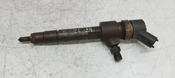 Opel Astra H Fuel injector 0445110165 A1Z68KCCB 3311