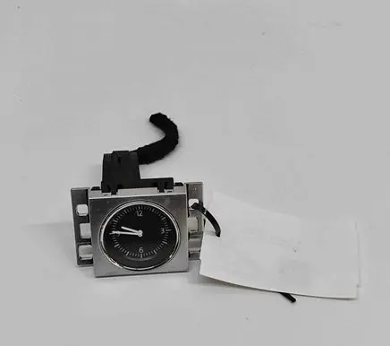 Volkswagen PASSAT B7 Clock 3AA919204A