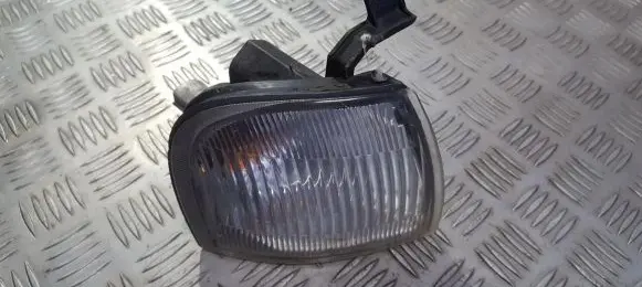 Suzuki Baleno EG Front indicator light 21032018 210-32018