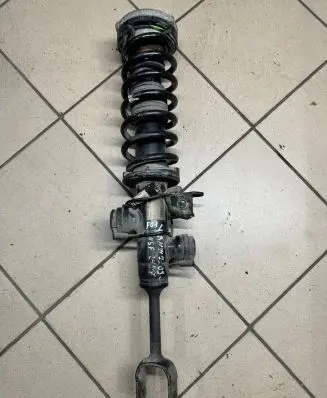 BMW 7 F01 F02 F03 F04 Front shock absorber with coil spring 6791671 254S0634