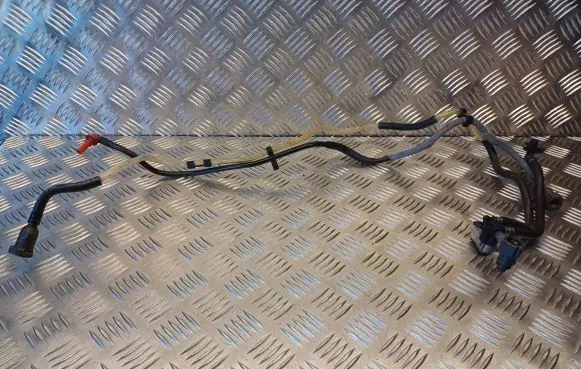 Renault Espace IV Fuel line pipe X215114