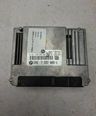 BMW 1 E81 E87 Engine control unit/module 0261209085 7557809 1039S10883