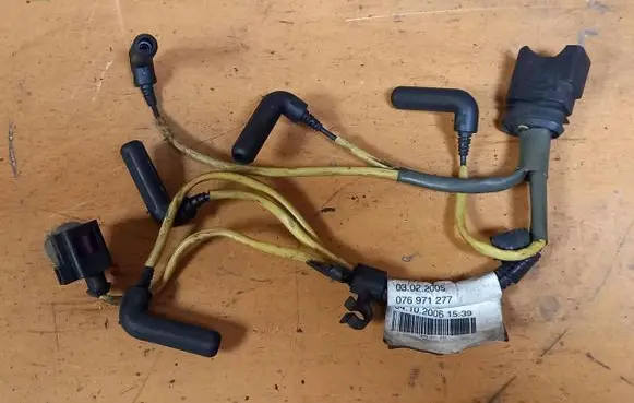 Volkswagen Crafter Plug wire 076971277