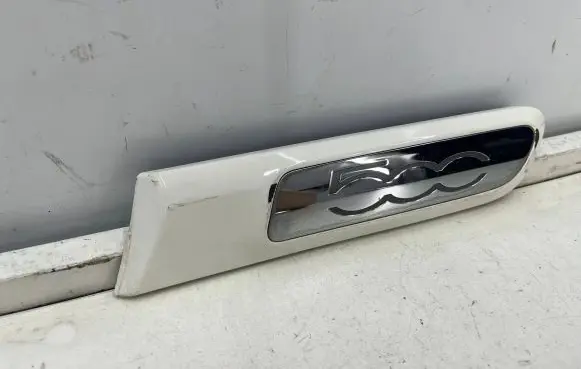 Fiat 500 Rear arch trim 735431949