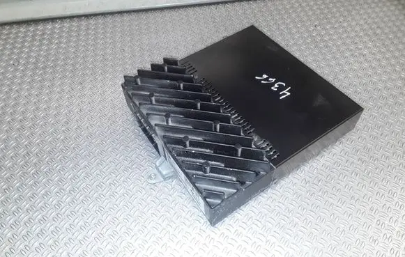 BMW 1 E81 E87 Sound amplifier 6952630