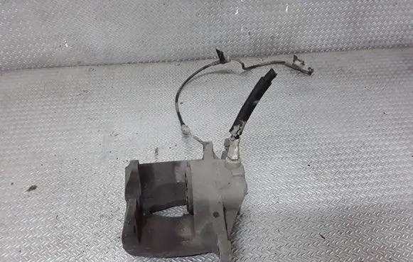 Mercedes-Benz E W211 Front brake caliper