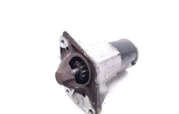 Renault Trafic III (X82) Starter motor 233003248R M000T39372