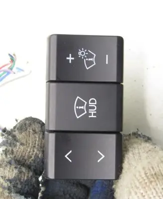 Mitsubishi Eclipse Cross Other switches/knobs/shifts 1004J95