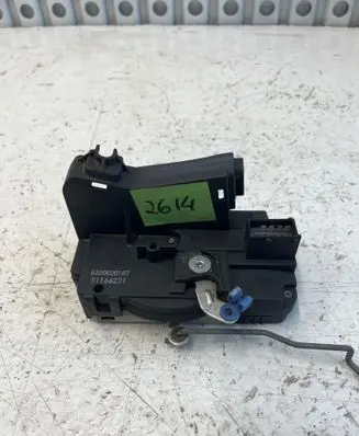 Renault Trafic II (X83) Rear door lock 8200020187 91166231