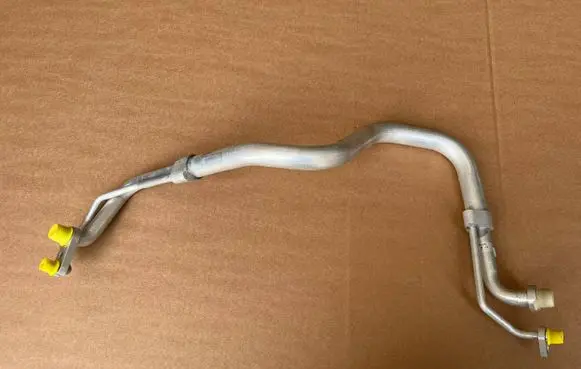 Audi Q3 F3 Air conditioning (A/C) pipe/hose 5QC816738B