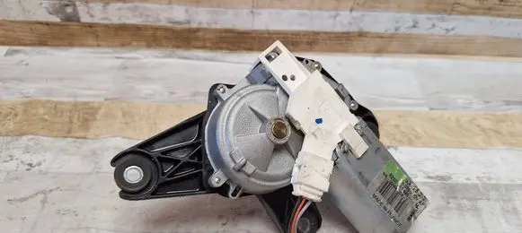 Renault Twingo II Rear window wiper motor 8200311486 53026312