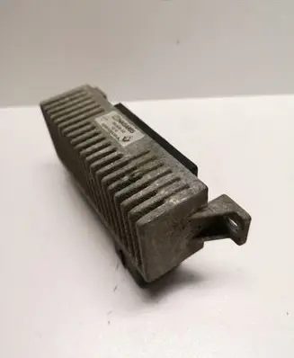 Renault Scenic III - Grand scenic III Glow plug pre-heat relay 8200558438A