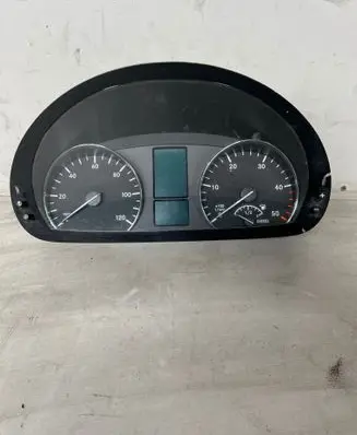 Mercedes-Benz Sprinter W906 Speedometer (instrument cluster) A9069005800