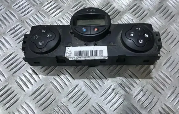 Renault Scenic II - Grand scenic II Climate control unit 8200344841 n101821a