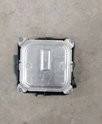 Renault Captur II LED ballast control module 260556623R A2C90665803