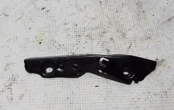 Volvo S60 Front bumper mounting bracket 31455635