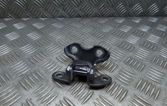 Lexus ES 250 - 300 - 330 Rear door upper hinge