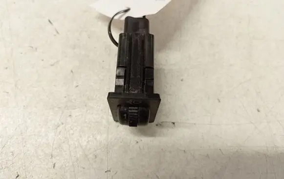 Toyota Corolla Verso AR10 Headlight level height control switch