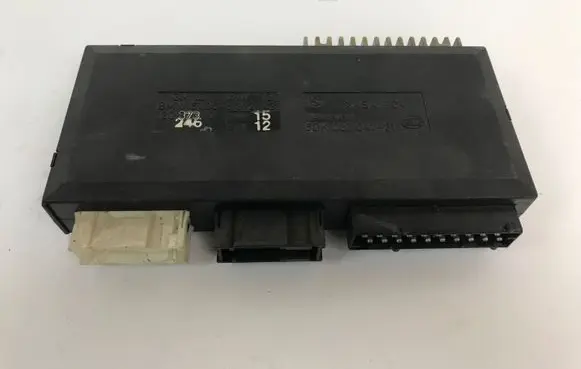 BMW 5 E39 Comfort/convenience module 61358372143 12037310 5DK00704721