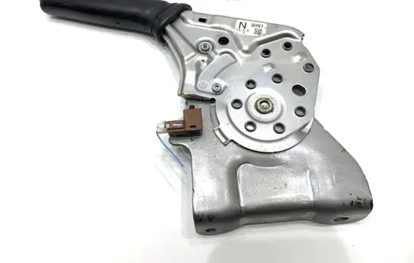 Mazda 3 II Handbrake/parking brake lever assembly 