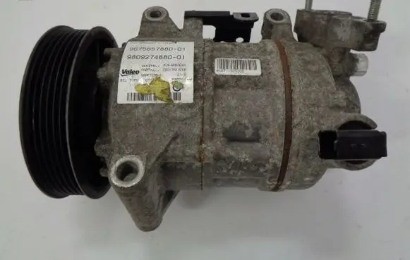 Peugeot 308 Air conditioning (A/C) compressor (pump) 9675657880