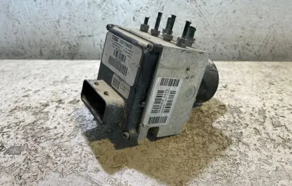 Peugeot 407 ABS Pump 15710605 15710505E 668133289