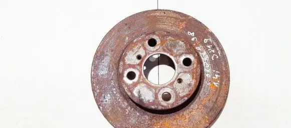 Toyota Corolla E110 Front brake disc ventiliuojamas