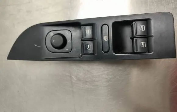 Seat Altea XL Wing mirror switch 1K0959565K