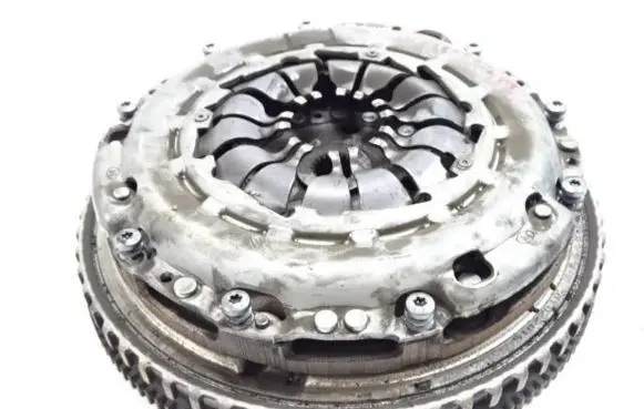 Nissan Qashqai Clutch set kit 123104345r