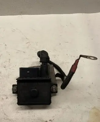 BMW X1 E84 Glow plug pre-heat relay 0522120701