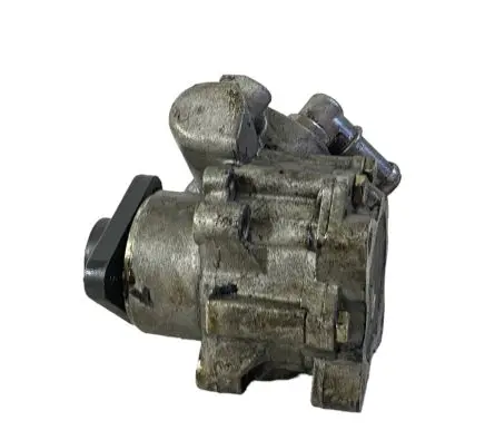 Audi A6 S6 C5 4B Power steering pump