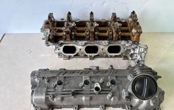 Maserati Ghibli Engine head 2283306