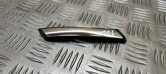 Mini Cooper Countryman R60 Fender end trim 