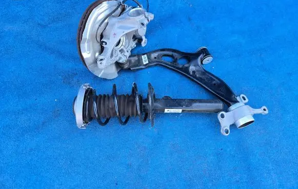 BMW 2 F44 Front wheel hub spindle knuckle 31216876853 31126879843