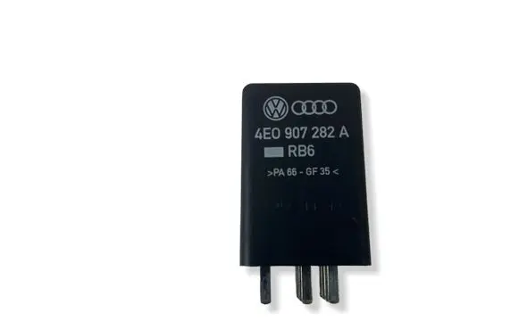 Audi Q7 4L Glow plug pre-heat relay 4E0907282A