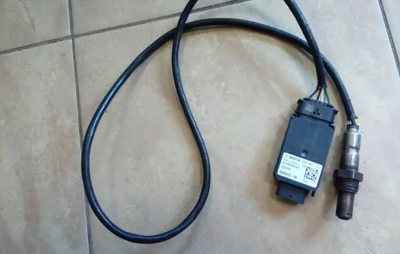 BMW 1 F20 F21 Lambda probe sensor 858041006 NE70744