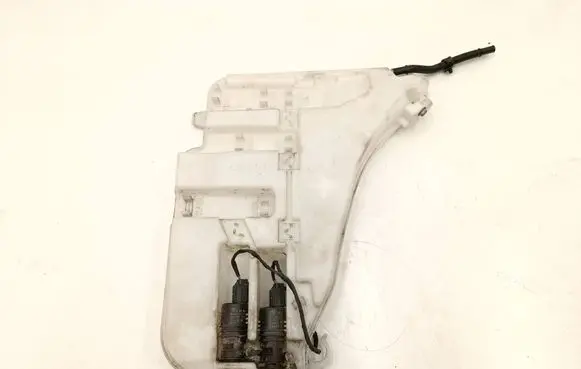 BMW 5 F10 F11 Windshield washer fluid reservoir/tank 8050439 8362154 6934160