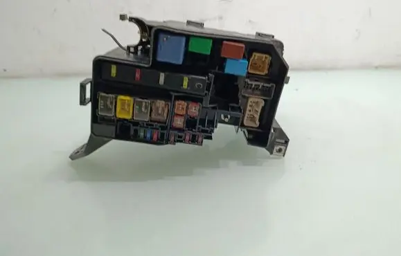 Toyota RAV 4 (XA30) Fuse box set