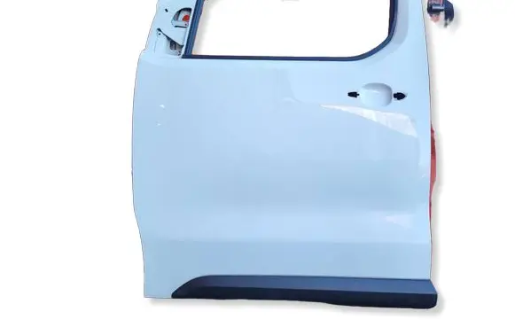 Toyota Proace Front door SU001A4542 SU001A4057 SU001A4215