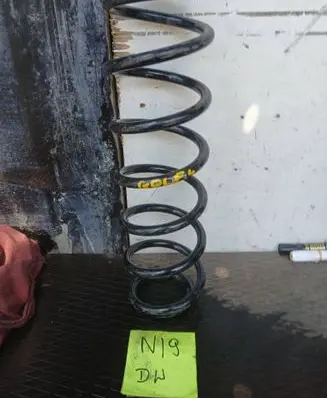 Volkswagen Golf IV Front coil spring
