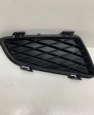 Mazda 6 Front fog light trim/grill GJ6A50C11 S204T1G